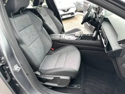 Photo 13 Renault Austral  full hybrid E-Tech 200 ch