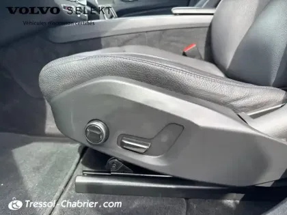 Photo 25 Volvo Xc60  B4 (Diesel) 197 ch Geartronic 8 Momentum Business