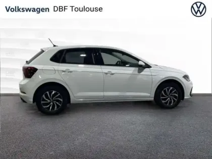 Photo 7 Volkswagen Polo 1.0 TSI 95 S&S DSG7 VW Edition