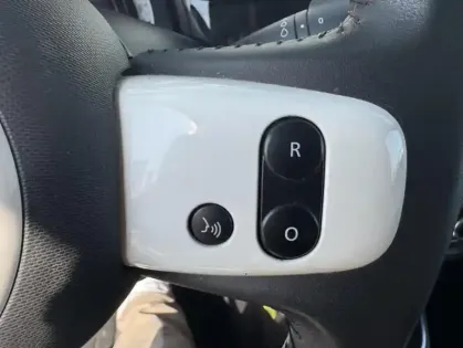 Photo 39 Renault Twingo III Vibes - Achat Intégral -21