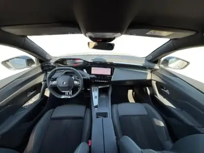 Photo 9 Peugeot 408  Hybrid 145ch GT e-DCS6