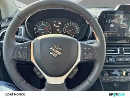 Photo 8 Suzuki S-Cross  1.4 Boosterjet Hybrid 110ch Xplore