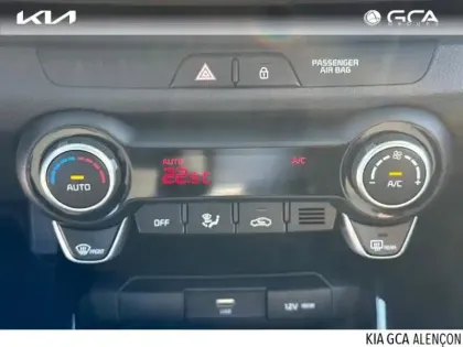 Photo 10 Kia Stonic  1.0 T-GDi 100ch Active DCT7
