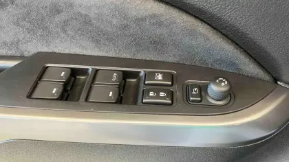 Photo 17 Suzuki Vitara  1.5 Dualjet Hybrid Auto