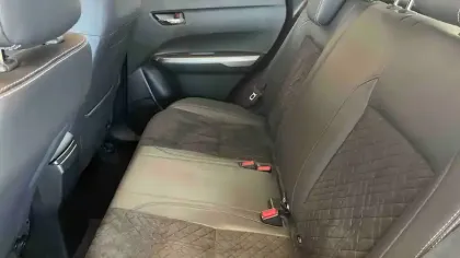 Photo 20 Suzuki Vitara  1.5 Dualjet Hybrid Auto