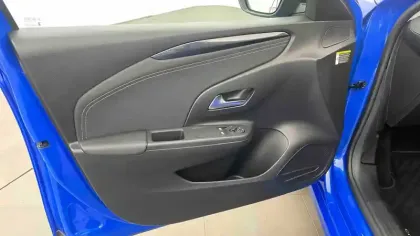 Photo 25 Opel Corsa  1.2 Turbo 100 ch BVA8