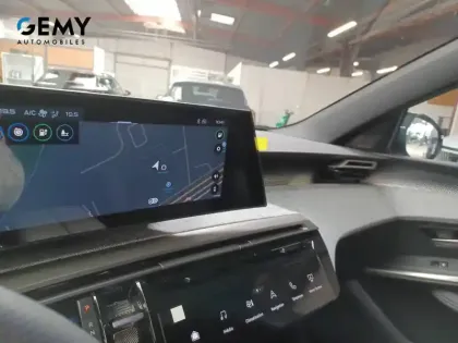 Photo 12 Peugeot 3008  Electrique 210 ch 73 kWh