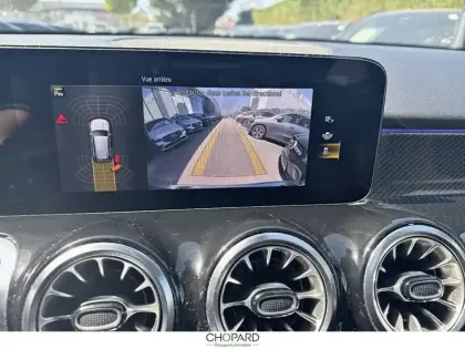 Photo 15 Mercedes GLB  200 d 8G-DCT
