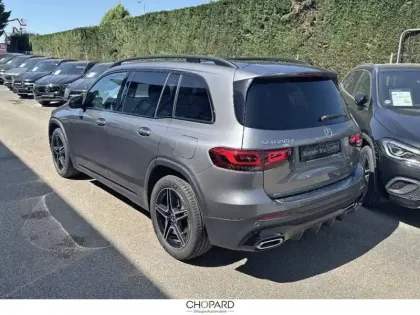 Photo 20 Mercedes GLB  200 d 8G-DCT