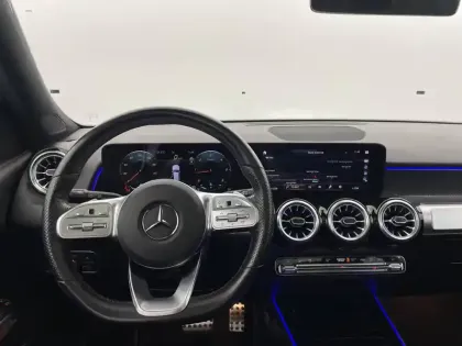 Photo 58 Mercedes GLB  200 d 8G-DCT