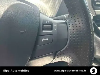 Photo 18 Peugeot 208  PureTech 110ch S&S EAT6