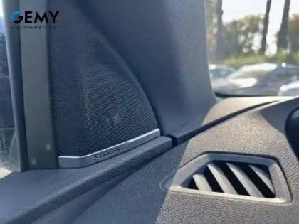 Photo 16 Peugeot 3008  Hybrid4 300 e-EAT8