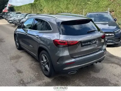 Photo 20 Mercedes GLA  250 e 8G-DCT