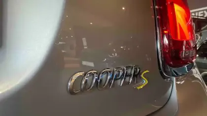 Photo 33 Mini Mini Hatch 3 Portes Cooper SE 184 ch