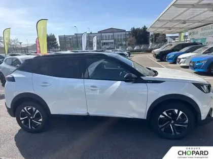 Photo 30 Peugeot 2008  PureTech 130 S&S EAT8