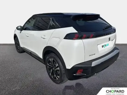 Photo 6 Peugeot 2008  PureTech 130 S&S EAT8