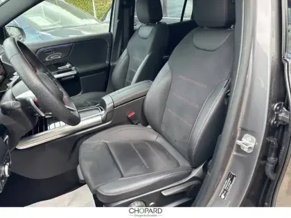 Photo 8 Mercedes GLA  250 e 8G-DCT