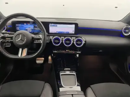 Photo 49 Mercedes Classe A  180