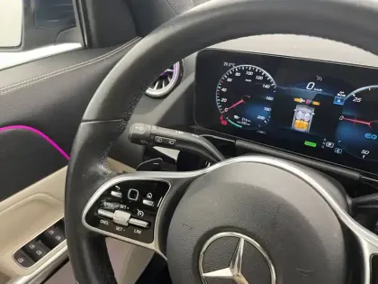 Photo 43 Mercedes EQA  250