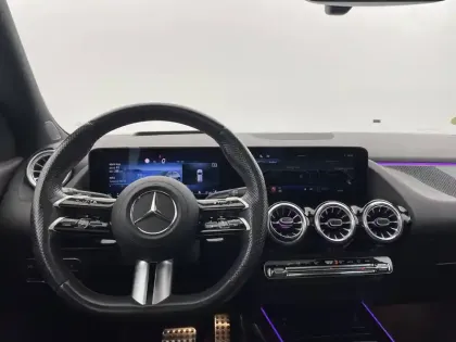 Photo 62 Mercedes GLA  200 d 8G-DCT