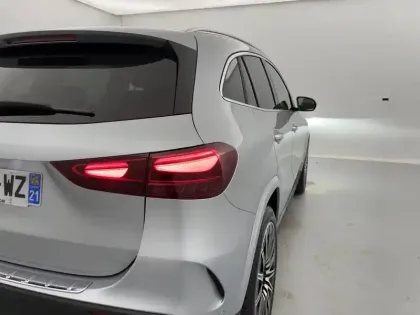 Photo 81 Mercedes GLA  200 d 8G-DCT