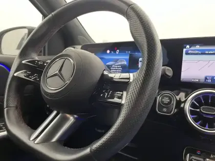 Photo 46 Mercedes Classe B  200 d 8G-DCT