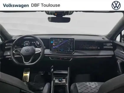 Photo 8 Volkswagen Tiguan 1.5 eTSI 150ch DSG7 R-Line