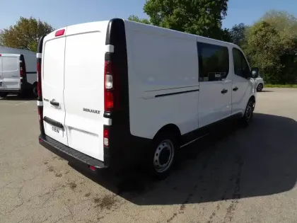 Photo 8 Renault Trafic  CA L2H1 3000 KG BLUE DCI 130