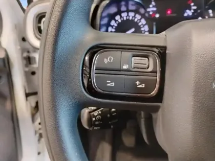 Photo 18 Citroën C3  PureTech 83 S&S BVM5 Shine
