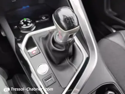 Photo 23 Peugeot 3008  1.2 Puretech 130ch S&S BVM6 Crossway