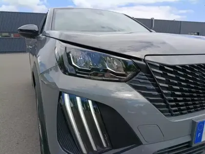 Photo 13 Peugeot 2008  PureTech 100 S&S BVM6 Active