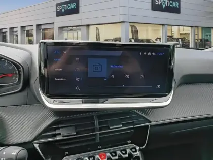 Photo 10 Peugeot 2008  PureTech 100 S&S BVM6 Active