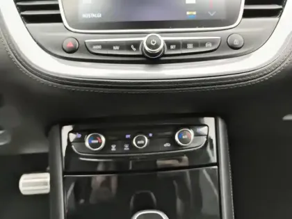 Photo 12 Opel Grandland X  1.5 Diesel 130 ch BVA8 Edition