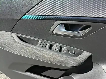 Photo 19 Peugeot 208  100 S&S BVM6 Style