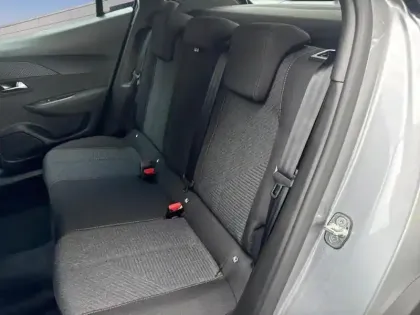 Photo 22 Peugeot 2008  Hybrid 145 e-DCS6 Style
