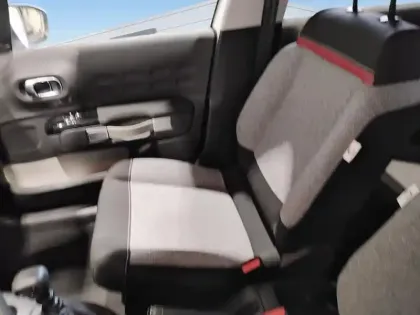 Photo 8 Citroën C3  PureTech 110 S&S BVM6 C-Series