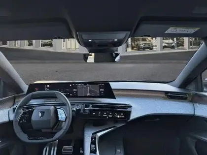 Photo 9 Peugeot 3008  Hybrid 145 e-DCS6 GT