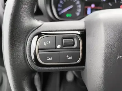 Photo 18 Citroën Berlingo  Taille M BlueHDi 100 S&S BVM Shine