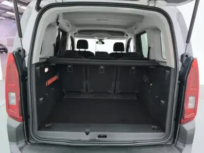 Photo 7 Citroën Berlingo  Taille M BlueHDi 100 S&S BVM Shine