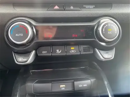 Photo 46 Kia Stonic 1.0 T-GDI 100 CH BVM6