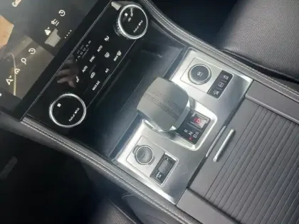 Photo 54 Jaguar F-Pace 2.0 - P400E PHEV AWD BVA8