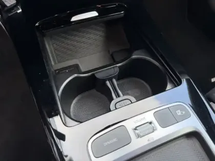 Photo 36 Mercedes Classe A 200 AMG Line