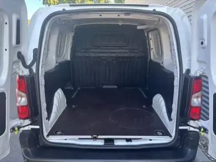 Photo 6 Peugeot Partner 1.5L 100ch Premium L1 650Kg