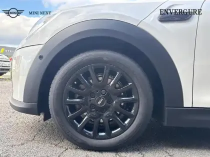 Photo 7 Mini Mini  Cooper 136ch Edition Premium Plus BVA7