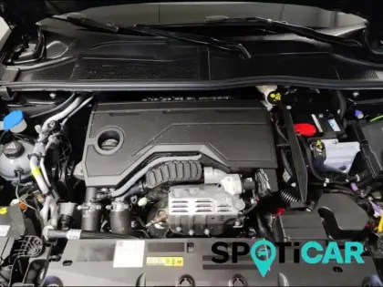 Photo 10 Peugeot 408  Hybrid 145ch GT e-DCS6