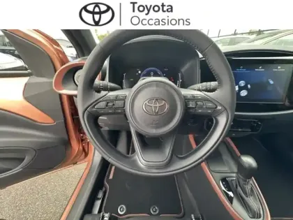 Photo 5 Toyota Aygo  X 116h Graphic