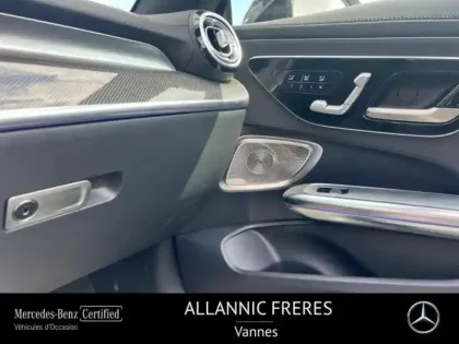 Photo 9 Mercedes CLE  Cabriolet 300 258ch AMG Line 4Matic 9G-Tronic