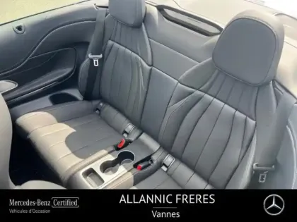 Photo 10 Mercedes CLE  Cabriolet 300 258ch AMG Line 4Matic 9G-Tronic