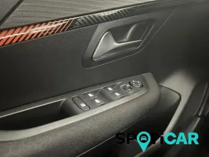 Photo 12 Peugeot 208  e- 136ch Like