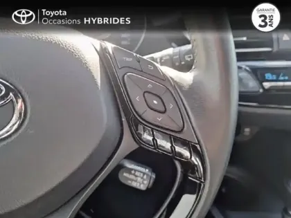 Photo 13 Toyota C-HR  1.8 Hybride 122ch Dynamic Ultimate E-CVT